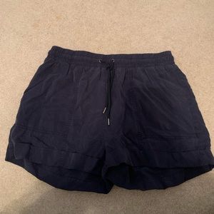 Stretchy tie up dark blue shorts